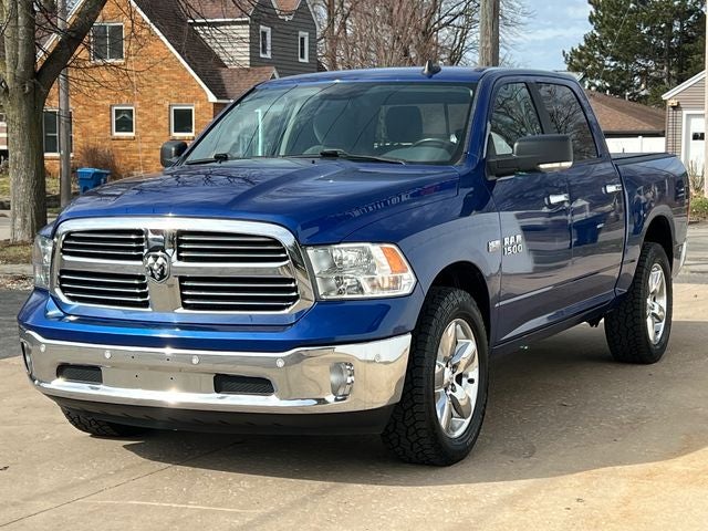 2017 RAM 1500 Big Horn Crew Cab 4x4 5'7' Box