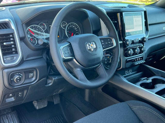 2027 RAM Ram 1500 RAM 1500 BIG HORN CREW CAB 4X4 5'7' BOX