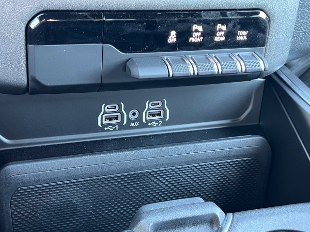 2027 RAM Ram 1500 RAM 1500 BIG HORN CREW CAB 4X4 5'7' BOX