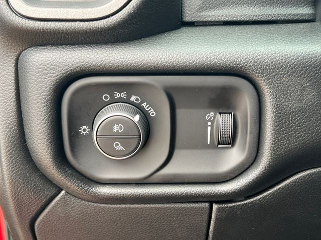 2026 RAM Ram 2500 RAM 2500 WARLOCK CREW CAB 4X4 6'4' BOX