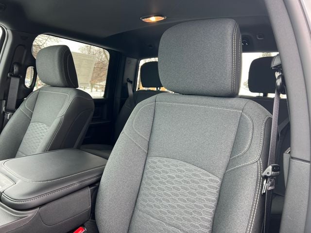 2026 RAM Ram 2500 RAM 2500 WARLOCK CREW CAB 4X4 6'4' BOX