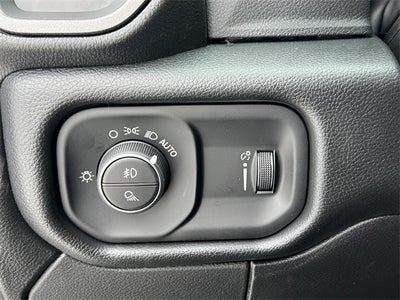 2026 RAM Ram 2500 RAM 2500 BLACK EXPRESS CREW CAB 4X4 6'4' BOX