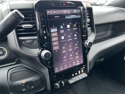 2026 RAM Ram 2500 RAM 2500 BLACK EXPRESS CREW CAB 4X4 6'4' BOX