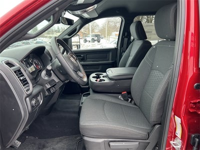 2026 RAM Ram 2500 RAM 2500 BLACK EXPRESS CREW CAB 4X4 6'4' BOX