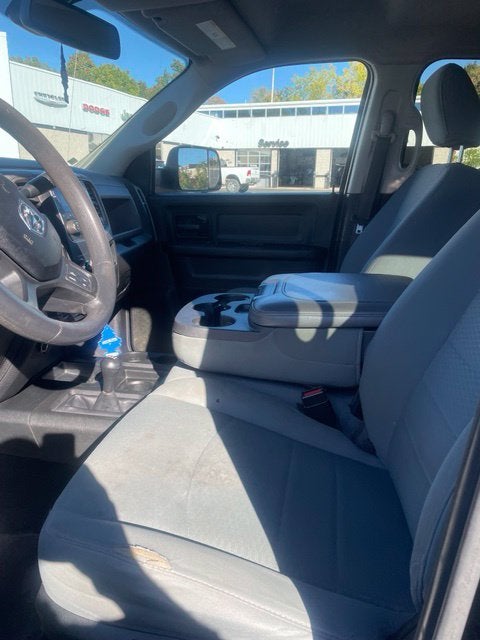 2018 RAM 2500 Tradesman Crew Cab 4x4 6'4' Box