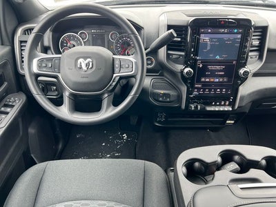 2026 RAM Ram 2500 RAM 2500 BLACK EXPRESS CREW CAB 4X4 6'4' BOX