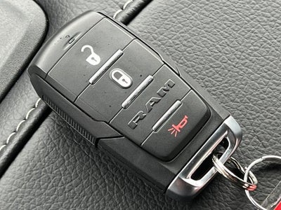 2026 RAM Ram 2500 RAM 2500 BLACK EXPRESS CREW CAB 4X4 6'4' BOX