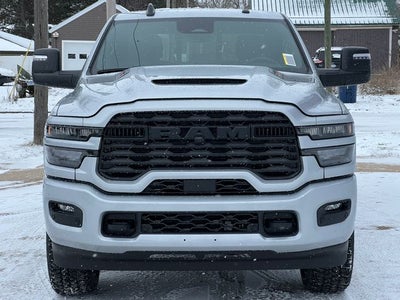 2026 RAM Ram 2500 RAM 2500 BLACK EXPRESS CREW CAB 4X4 6'4' BOX
