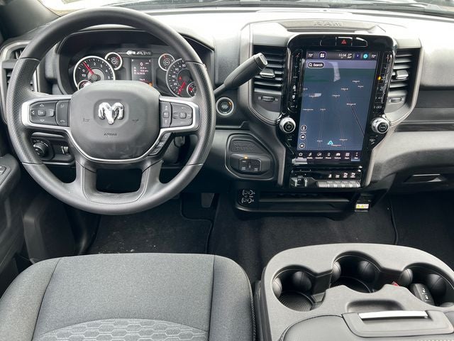 2026 RAM Ram 2500 RAM 2500 BLACK EXPRESS CREW CAB 4X4 6'4' BOX