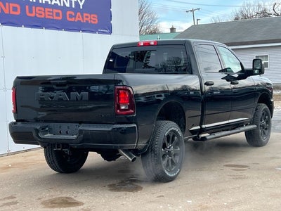 2026 RAM Ram 2500 RAM 2500 BLACK EXPRESS CREW CAB 4X4 6'4' BOX