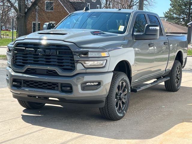 2026 RAM Ram 2500 RAM 2500 BLACK EXPRESS CREW CAB 4X4 6'4' BOX