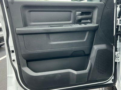 2026 RAM 2500 RAM 2500 BLACK EXPRESS CREW CAB 4X4 6'4' BOX