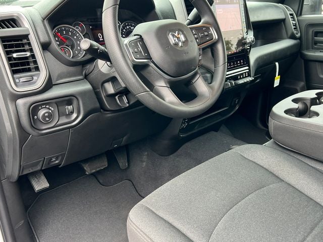 2026 RAM 2500 RAM 2500 BLACK EXPRESS CREW CAB 4X4 6'4' BOX
