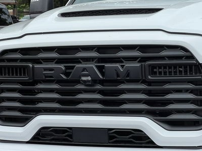 2026 RAM 2500 RAM 2500 BLACK EXPRESS CREW CAB 4X4 6'4' BOX