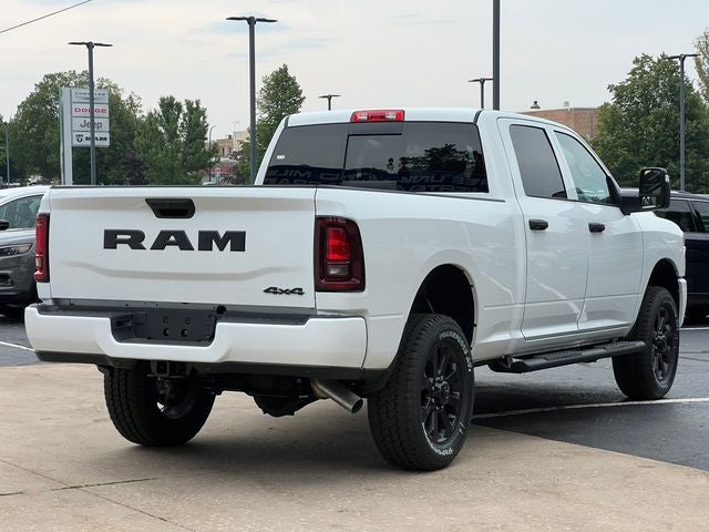 2026 RAM 2500 RAM 2500 BLACK EXPRESS CREW CAB 4X4 6'4' BOX