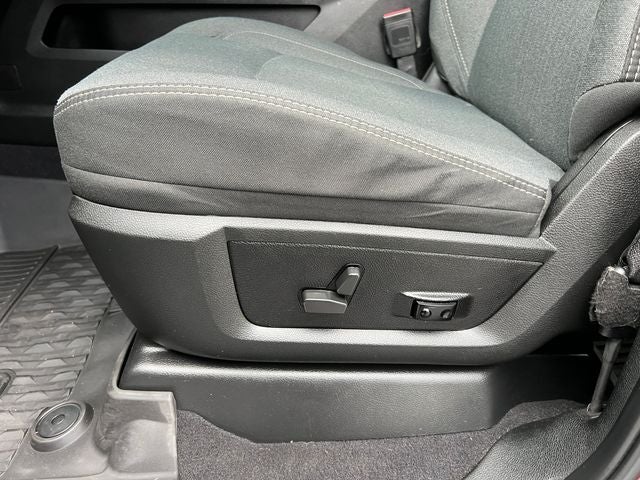 2021 RAM 2500 Big Horn Crew Cab 4x4 6'4' Box