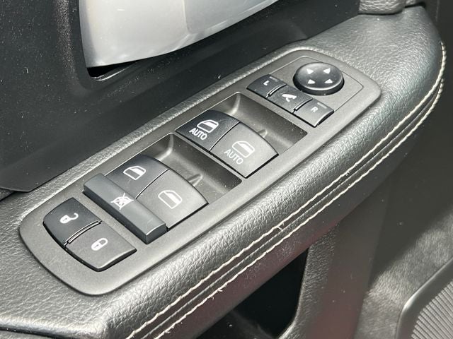 2021 RAM 2500 Big Horn Crew Cab 4x4 6'4' Box