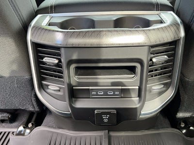 2027 RAM Ram 2500 RAM 2500 BIG HORN CREW CAB 4X4 6'4' BOX