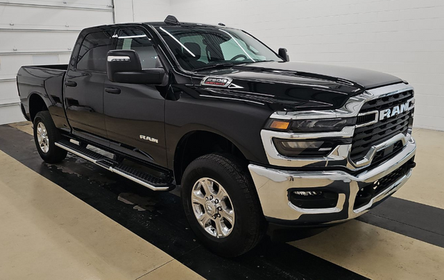 2026 RAM 2500 Big Horn Crew Cab 4x4 6'4' Box