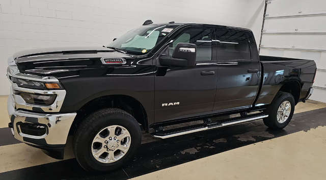 2026 RAM 2500 Big Horn Crew Cab 4x4 6'4' Box