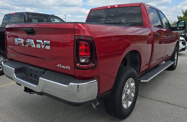 2026 RAM 2500 Big Horn Crew Cab 4x4 6'4' Box