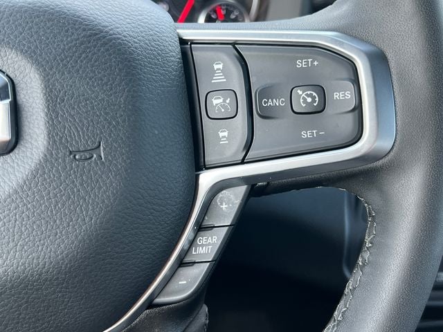 2025 RAM 2500 Big Horn Crew Cab 4x4 6'4' Box