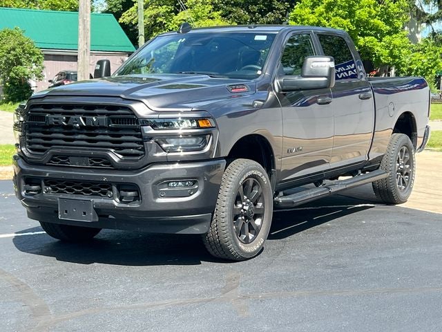 2025 RAM 2500 Big Horn Crew Cab 4x4 6'4' Box
