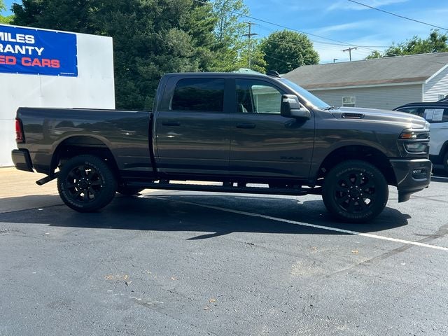 2025 RAM 2500 Big Horn Crew Cab 4x4 6'4' Box