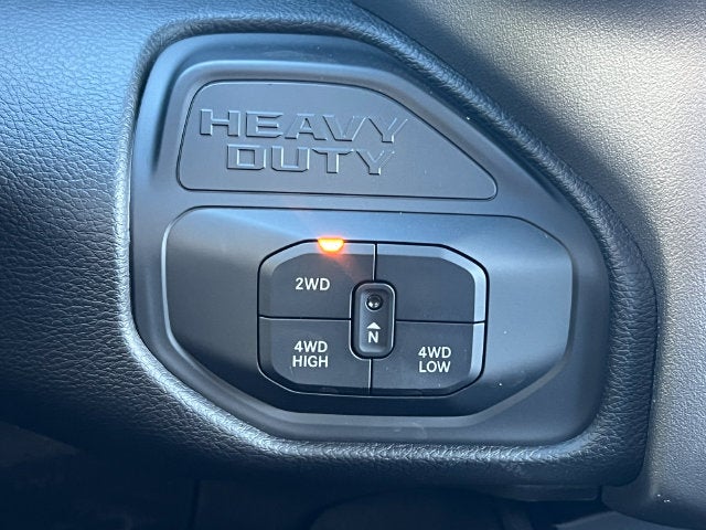 2027 RAM Ram 2500 RAM 2500 BIG HORN CREW CAB 4X4 6'4' BOX