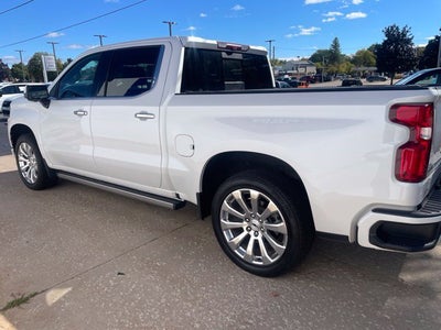 2021 Chevrolet Silverado 1500 4WD Crew Cab Short Bed High Country
