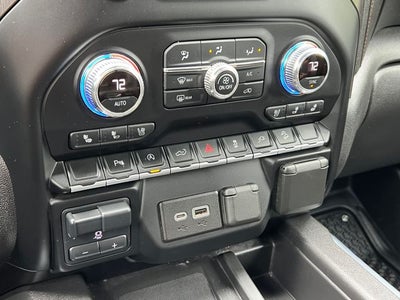 2021 GMC Sierra 1500 4WD Crew Cab Short Box AT4