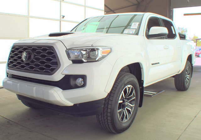 2023 Toyota Tacoma TRD Sport V6