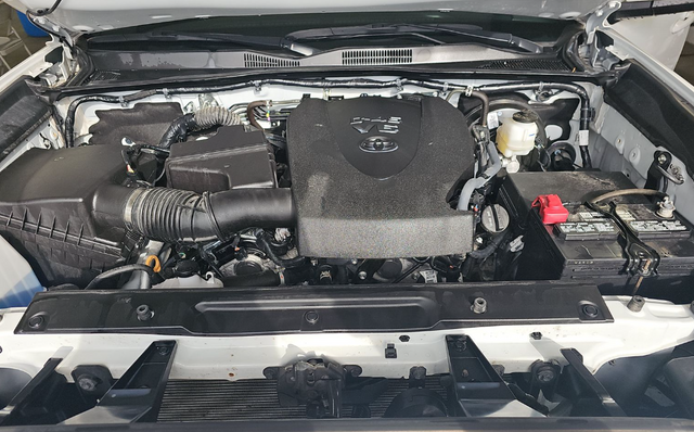 2023 Toyota Tacoma TRD Sport V6