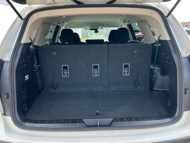 2023 Subaru Ascent Premium 8-Passenger