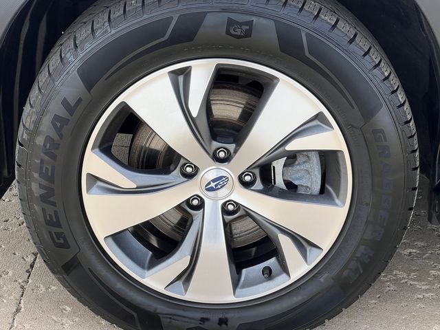 2023 Subaru Ascent Premium 8-Passenger