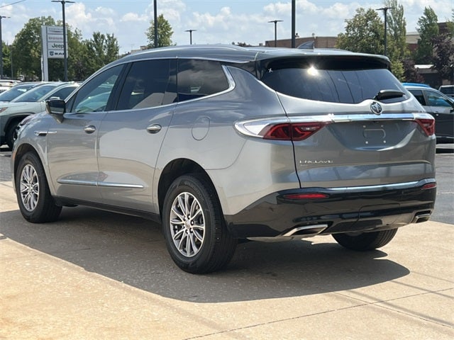 2023 Buick Enclave Essence AWD