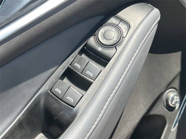 2023 Buick Enclave Essence AWD