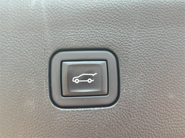 2023 Buick Enclave Essence AWD