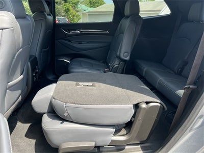 2023 Buick Enclave Essence AWD