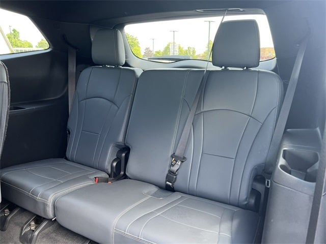 2023 Buick Enclave Essence AWD