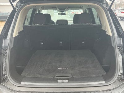 2022 Nissan Rogue SV Intelligent AWD