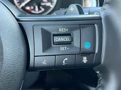 2025 Nissan Pathfinder SV 4WD