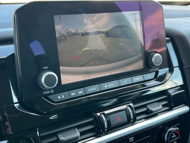 2025 Nissan Pathfinder SV 4WD