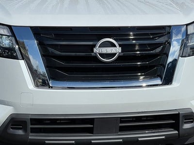 2025 Nissan Pathfinder SV 4WD