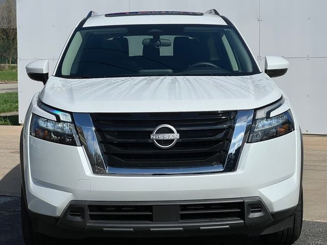 2025 Nissan Pathfinder SV 4WD