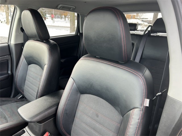 2024 Mitsubishi Outlander Sport Base