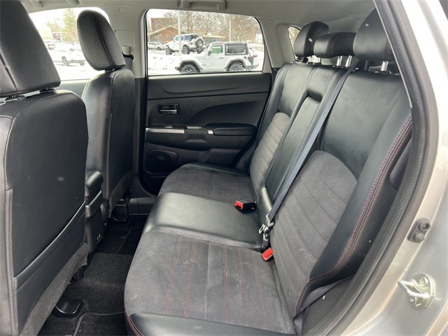 2024 Mitsubishi Outlander Sport Base