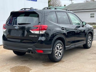 2024 Subaru Forester Premium
