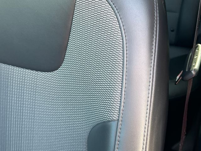 2023 Kia Niro EX