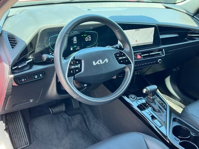 2023 Kia Niro EX